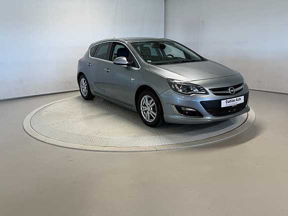 Opel Astra 2 of 5