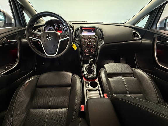 Opel Astra 5 of 5