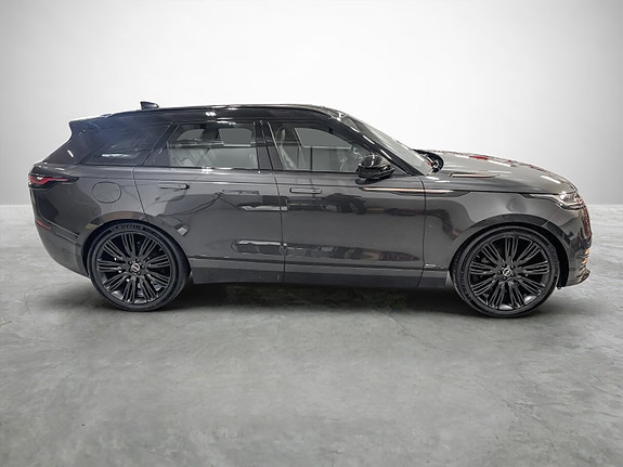 Land Rover Range Rover Velar 6 of 30