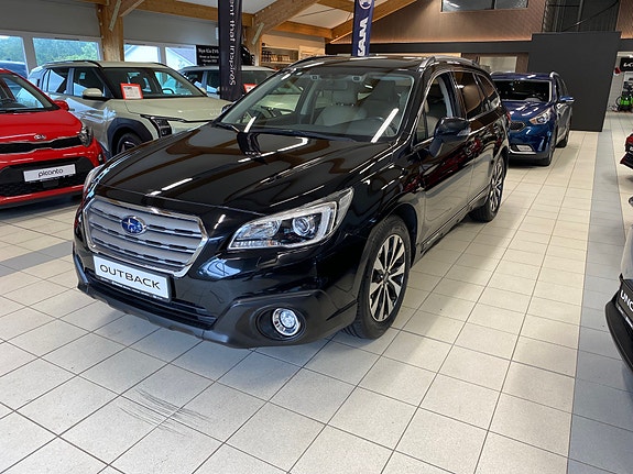 Subaru Outback 3 of 5