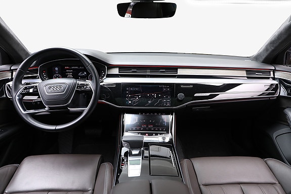 Audi A8 13 of 30