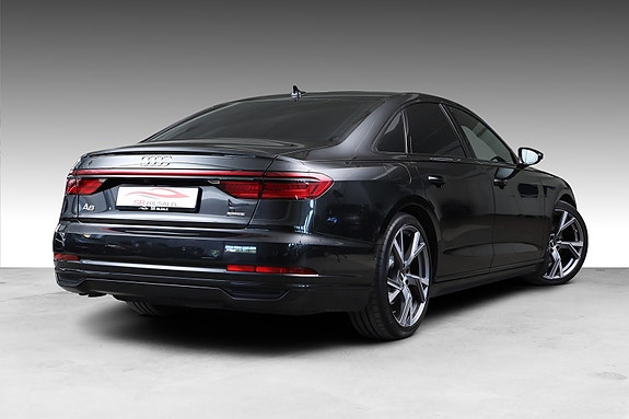 Audi A8 4 of 30