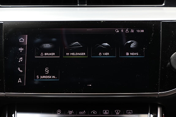 Audi A8 25 of 30
