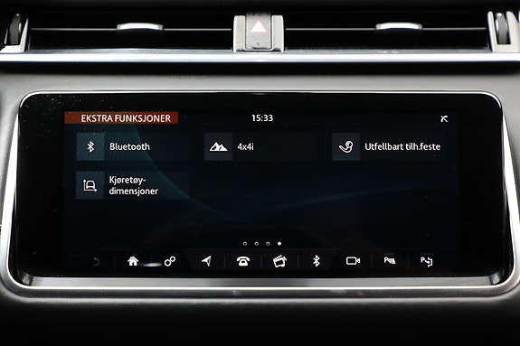 Land Rover Range Rover Velar 25 of 30