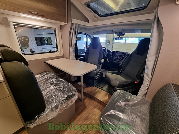 Etrusco T 6.9 SB Hymer/ NYBIL / Solcelle / Ryggekamera / Markise / Lettmetallfelger / Stor gjennomgående garasje / Skyroof / Gassalarm ++ 13 of 30