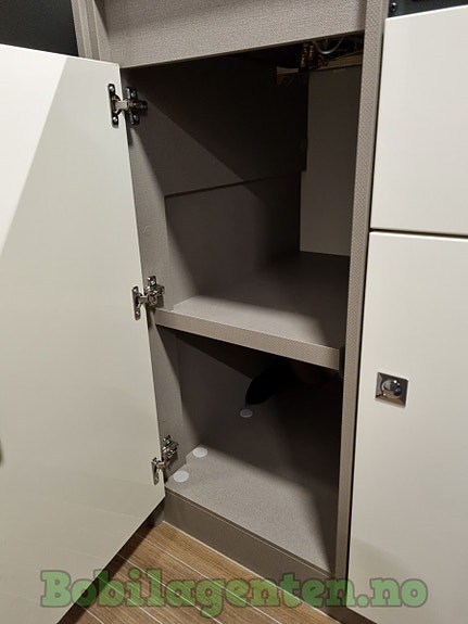 Etrusco T 6.9 SB Hymer/ NYBIL / Solcelle / Ryggekamera / Markise / Lettmetallfelger / Stor gjennomgående garasje / Skyroof / Gassalarm ++ 25 of 30