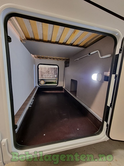 Etrusco T 6.9 SB Hymer/ NYBIL / Solcelle / Ryggekamera / Markise / Lettmetallfelger / Stor gjennomgående garasje / Skyroof / Gassalarm ++ 7 of 30