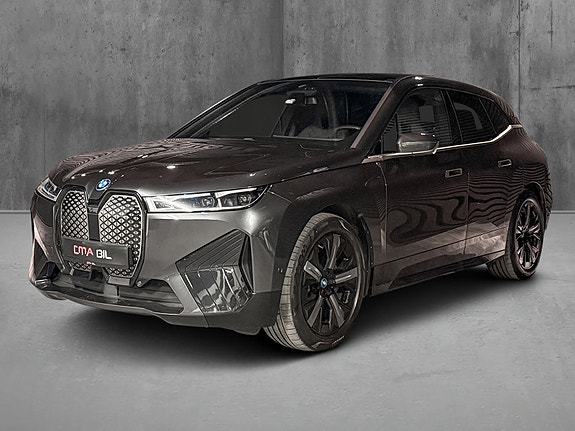 BMW iX 3 of 30