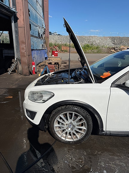 Volvo C30 4 of 5