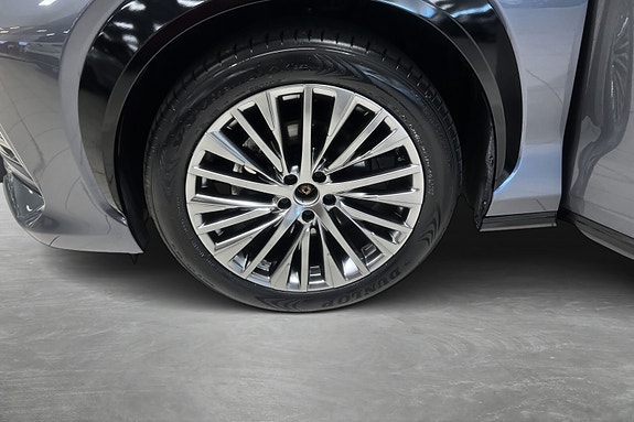 Lexus RZ450e 20 of 20