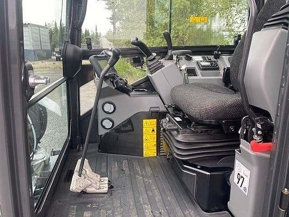 Bobcat E60 5 of 5
