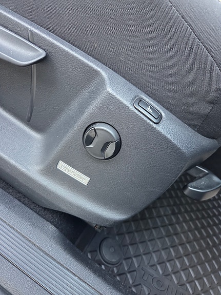 Volkswagen Touran 30 of 30