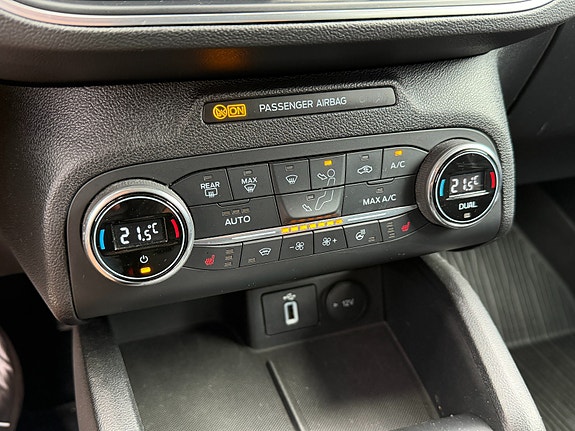 Ford Focus 20 of 27