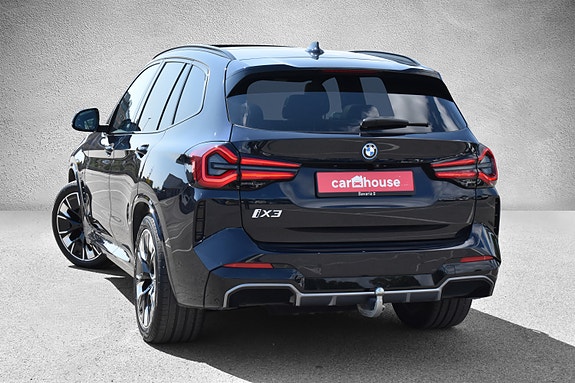 BMW iX3 5 of 5