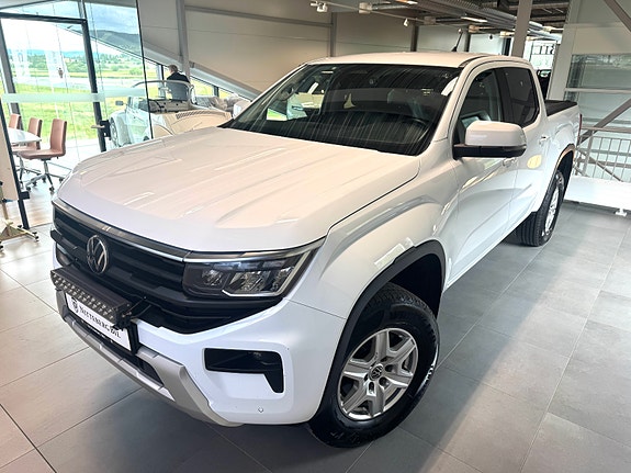 Volkswagen Amarok 2 of 15