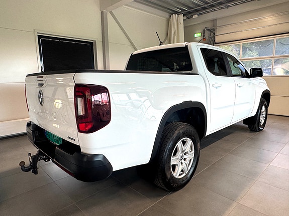 Volkswagen Amarok 7 of 15