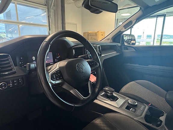 Volkswagen Amarok 14 of 15