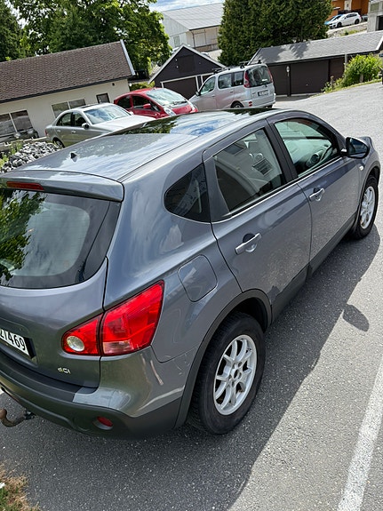 Nissan Qashqai 4 of 7