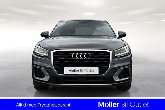 Audi Q2 2 of 5