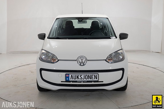 Volkswagen UP! 2 of 5