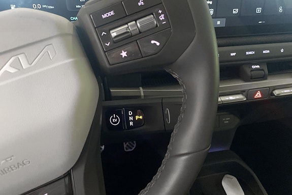 Kia EV3 14 of 28
