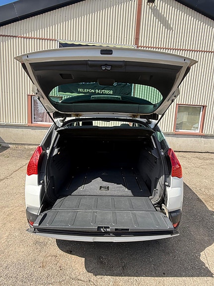 Peugeot 3008 25 of 30