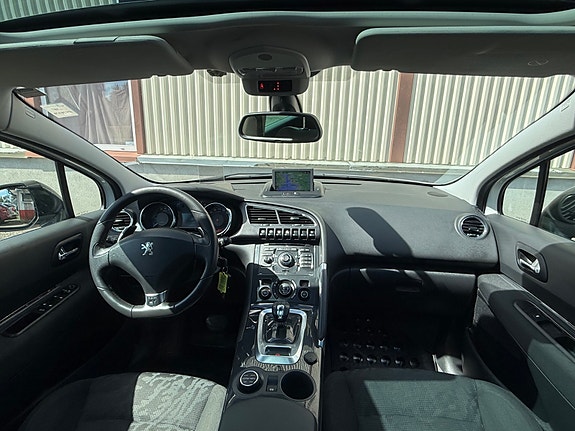 Peugeot 3008 29 of 30