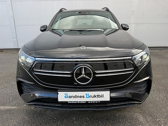 Mercedes-Benz EQB300 3 of 5