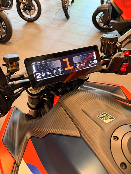 KTM 1390 Super Duke RR | 3,99% rentekampanje | Utvidet garanti 18 of 27