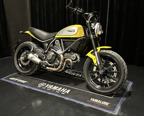 Ducati Scrambler Classic 2 of 5