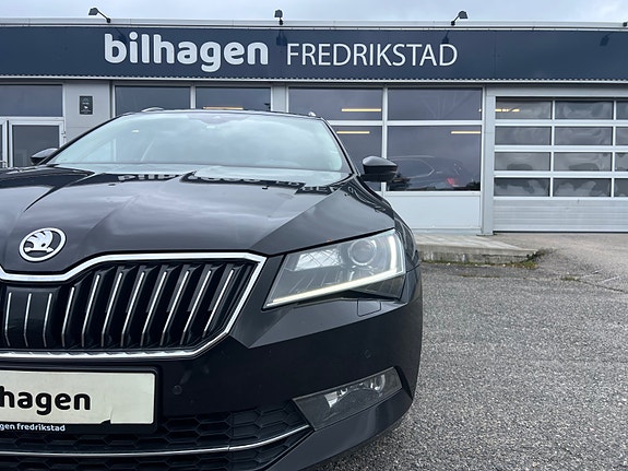 Skoda Superb 4 of 5