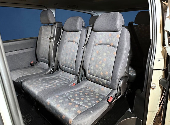 Mercedes-Benz Vito 113 8 of 30