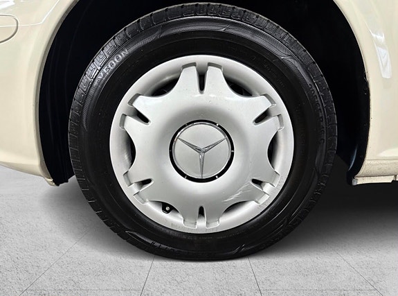 Mercedes-Benz Vito 113 11 of 30