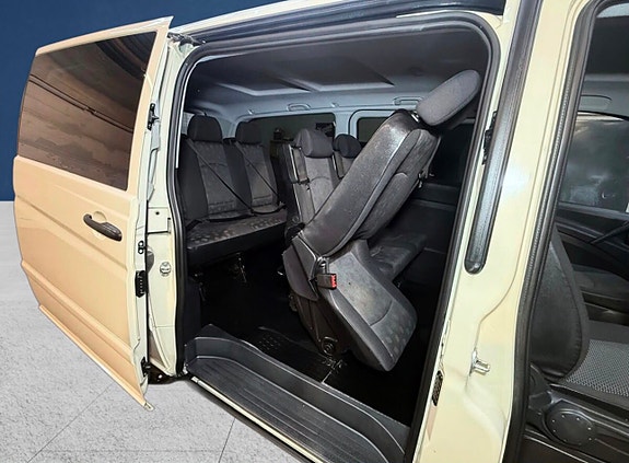 Mercedes-Benz Vito 113 26 of 30