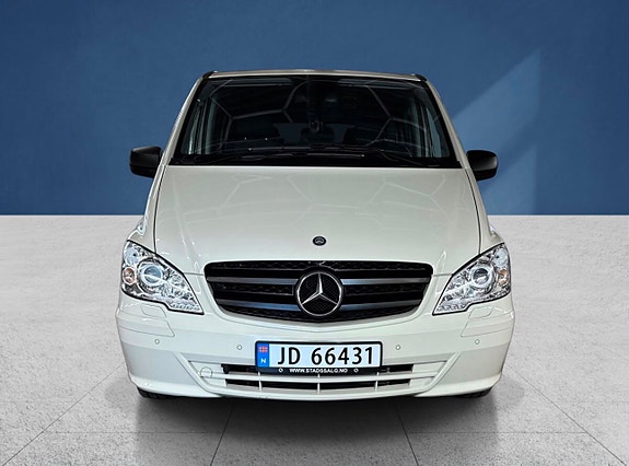 Mercedes-Benz Vito 113 2 of 5