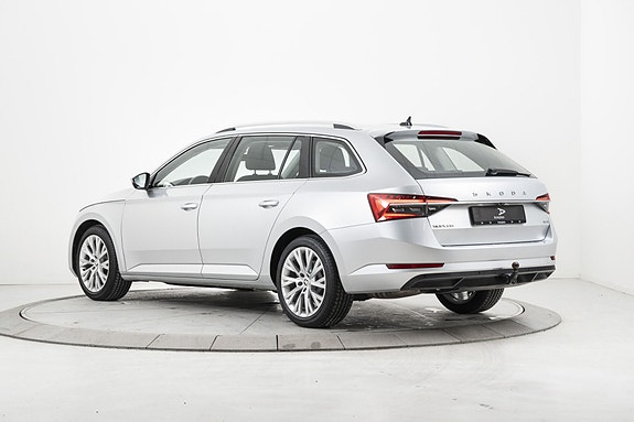 Skoda Superb 6 of 28