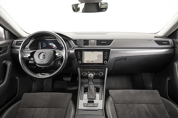 Skoda Superb 19 of 28