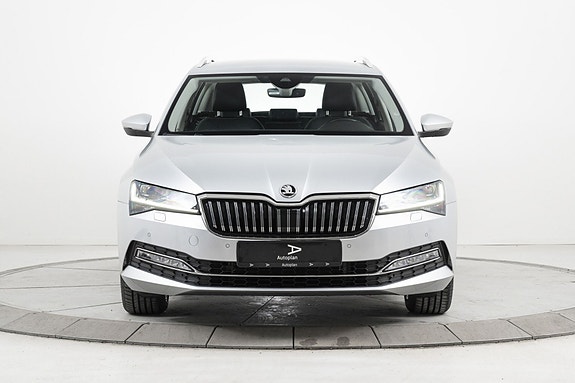 Skoda Superb 5 of 5