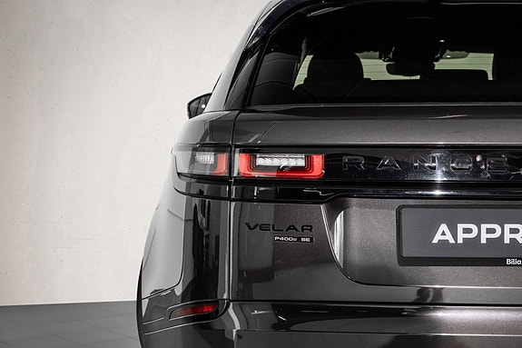 Land Rover Range Rover Velar 9 of 30