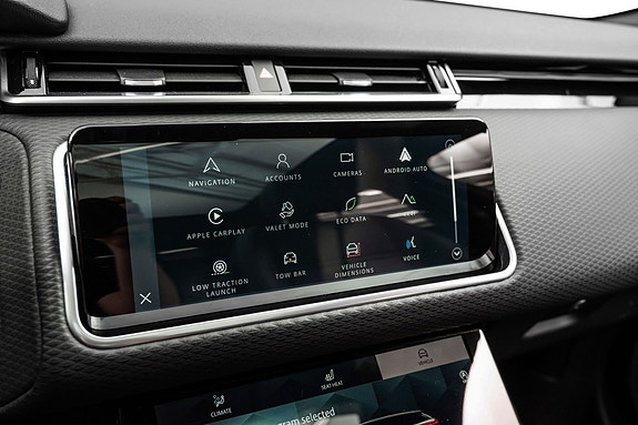Land Rover Range Rover Velar 24 of 30