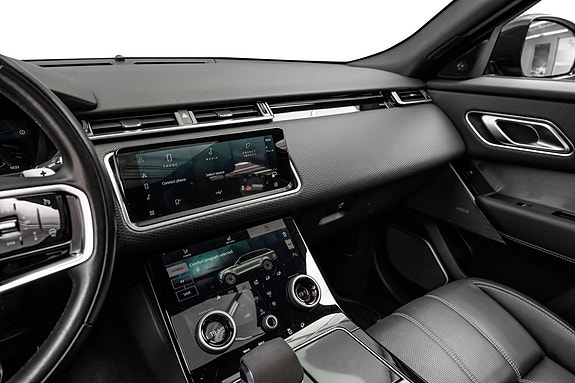 Land Rover Range Rover Velar 19 of 30