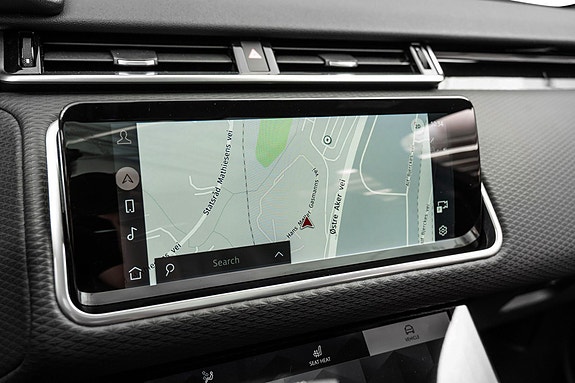 Land Rover Range Rover Velar 22 of 30