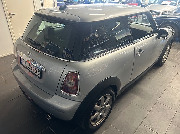 MINI One 5 of 5