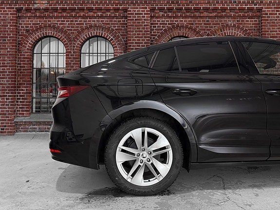 Skoda Enyaq Coupe RS 5 of 5