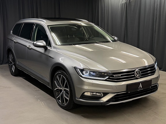Volkswagen Passat 11 of 30