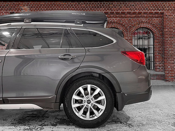 Subaru Outback 4 of 5