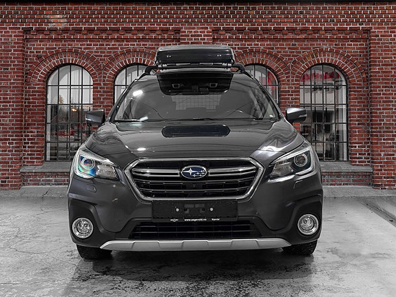 Subaru Outback 3 of 5
