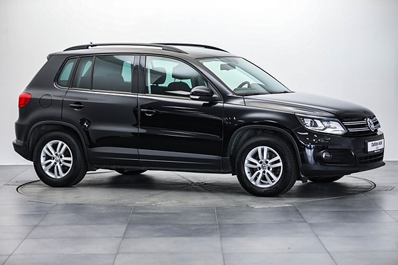 Volkswagen Tiguan 3 of 5