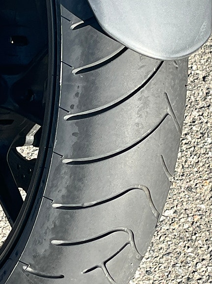 Yamaha MT-07 4 of 5