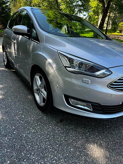 Ford C-Max 6 of 30